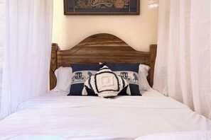 Room - Manotemple Guesthouse (Luang Prabang)