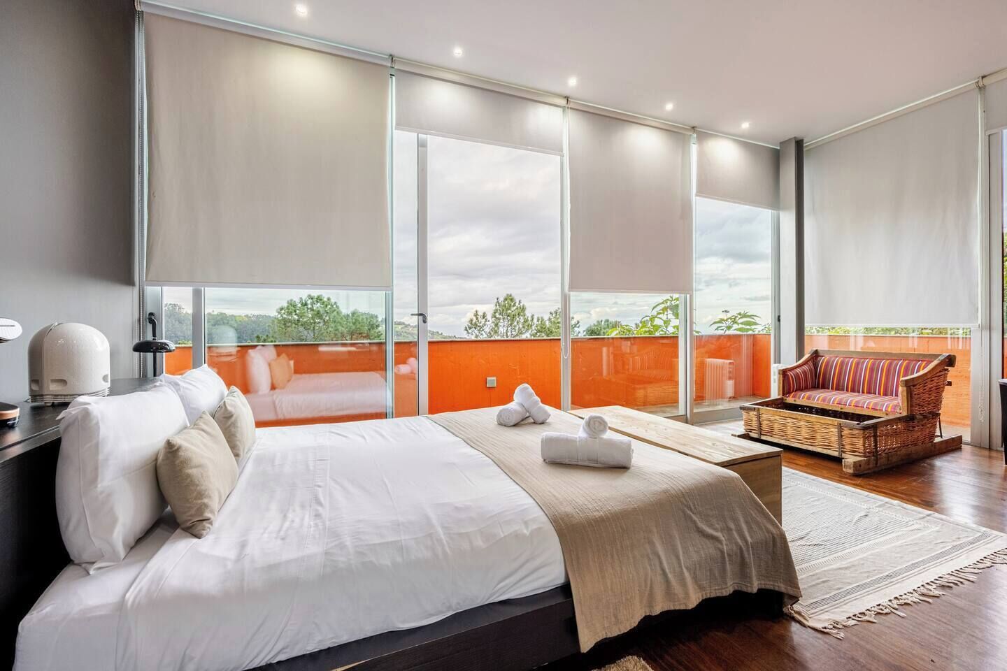 3 chambres, bureau, fer et planche à repasser, Wi-Fi gratuit