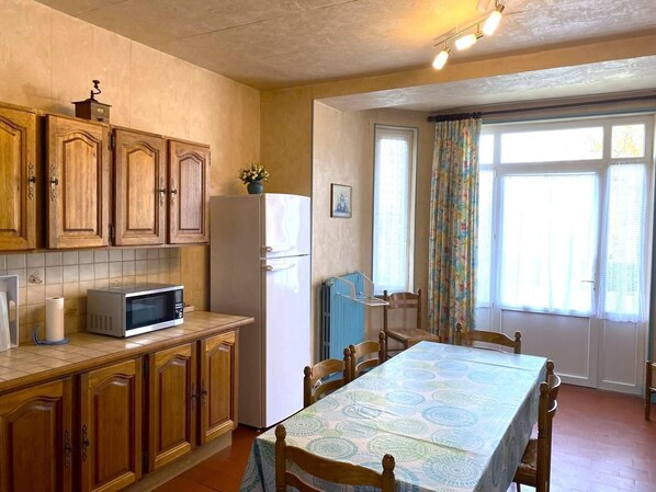 Dining - CHEZ MATHIEU - CHESTRES (CHESTRES)