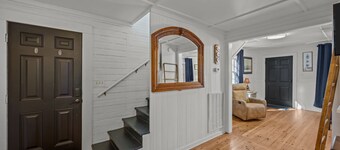 Historic Downtown New Bern Retreat - Pet Friendly