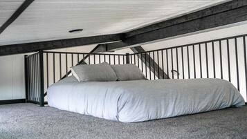 2 bedrooms, free WiFi, bed sheets