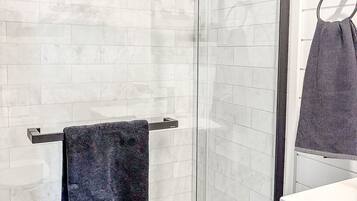 Dusche, Haartrockner