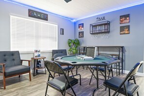 Spielezimmer