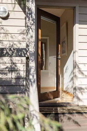 تفاصيل الفندق من الخارج