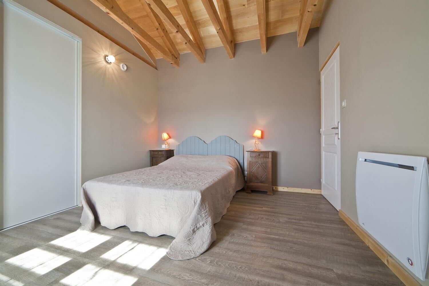 3 間睡房、免費 Wi-Fi