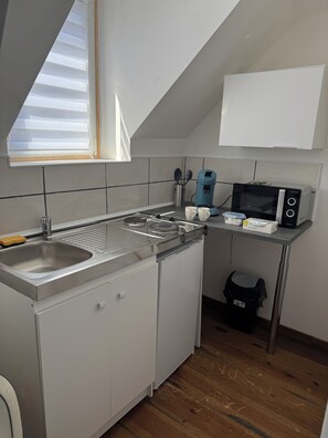 Private kitchen - Comfort Appart 4 (Calais)