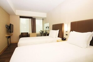 Cots/infant beds - Holiday Inn Express TAOYUAN by IHG (Taoyuan)