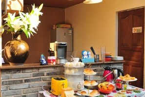 صورة غير مصنفة، 5 من 77، زرّ