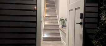 Brand New Suite Close to Mt. Washington, Cumberland Bike Trails and the Ocean.