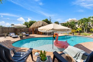 Pool - Poolside Paradise in Cocoa Beach 🌴 Sparkling Pool, Tiki Bar & Private Backyard! (Cocoa Beach)