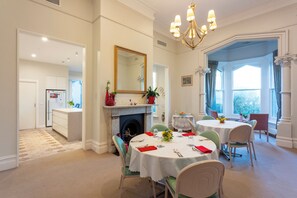 Dining - St Joseph's By The Sea, Williamstown (Williamstown)