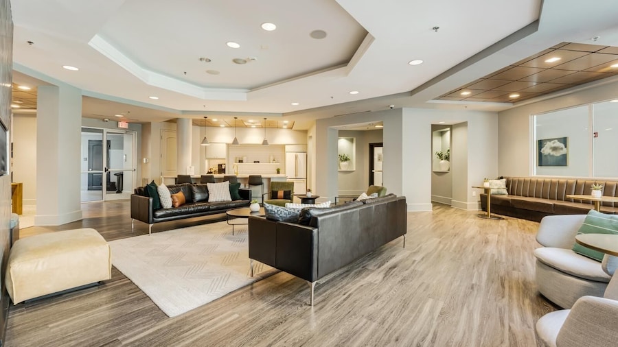 Landing Apartments Raleigh - North Hills