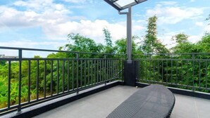Pemandangan dari hartanah