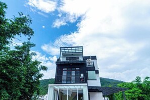 Quang cảnh nhìn từ nơi lưu trú