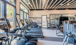 Fitness facility - Landing Furnished Apartments - Central West End (St. Louis)