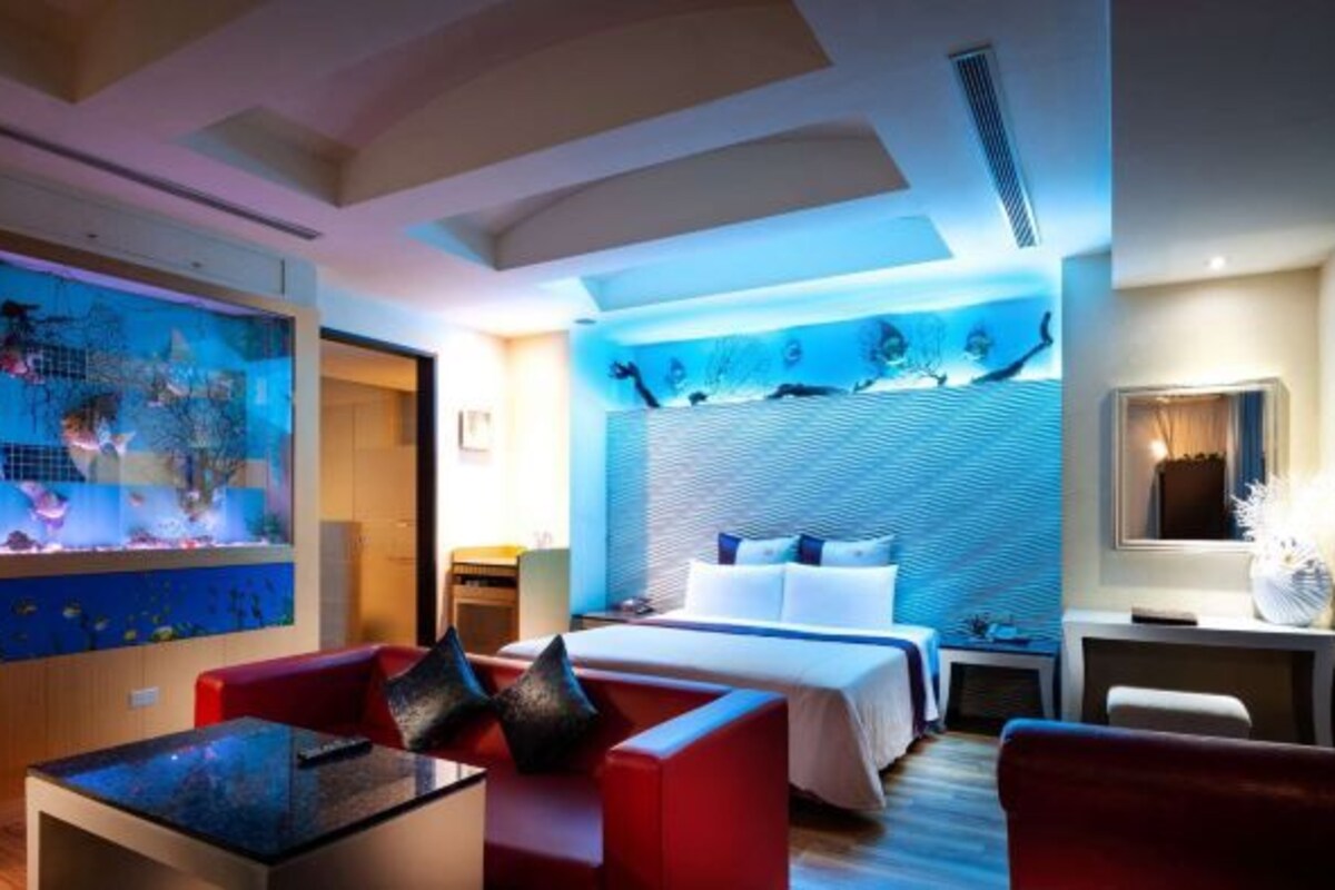 Deluxe Double Room(with garage)