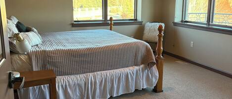 Bügeleisen/Bügelbrett, WLAN, Bettwäsche