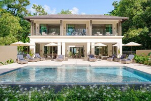 Pool - The Perfect Beachfront Escape - Sea Grove House (Weston)