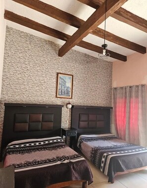 Basic Double Room | Free WiFi