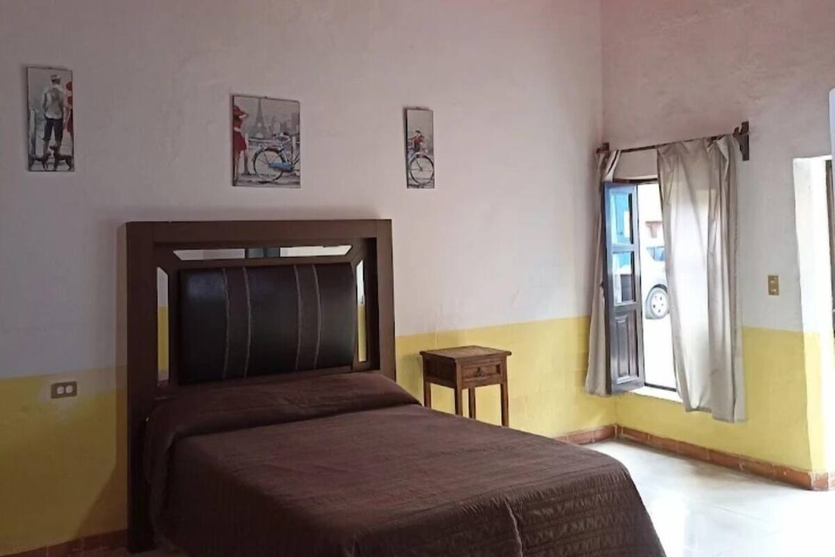 Basic Room | Free WiFi