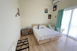 Unclassified image, 5 of 17, button - Su Ye Mu Mu (Penghu)