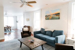 TV, books, offices - The Vault on Front Street | Historic Luxury Loft (Wilmington)