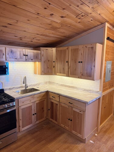 Pine & Paddle Cottage- Renovations & upgrades coming