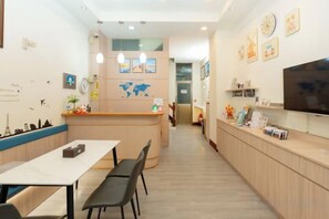 Unclassified image, 5 of 14, button - Flying Sun & Moon B&B (Nantou)