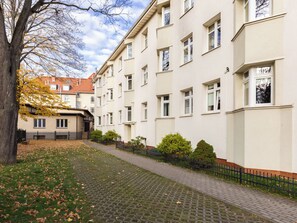 Exterior - Seaside Vista Apartment #4 (Sopot)