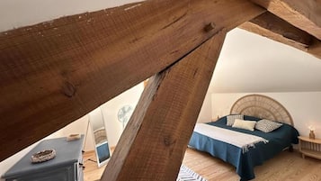 3 間睡房、上網