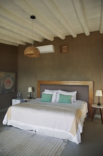 Nimb Adobe by Wynwood House