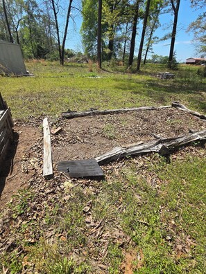 المنطقة المحيطة بالمنشأة