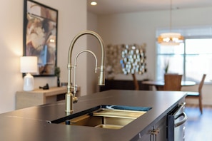Interior - Upscale Houston 3BR I Gated Parking I EV Charger I Ideal for Groups I Extended (Houston)