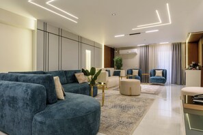 Living area - 3 bedroom apartment (Giza Governorate)