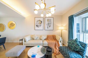 Superior Apartment, 3 Bedrooms, Balcony, City View | Living room