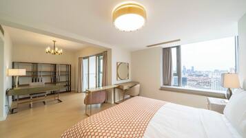 Superior Apartment, 3 Bedrooms, Balcony, City View