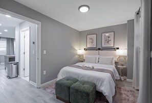 Ferros/tábuas de passar roupa, Wi-Fi, roupa de cama