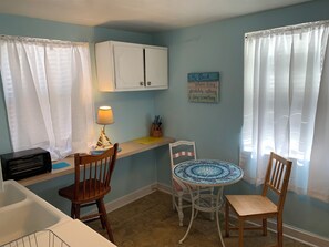 Dining - Beach Side Studio #1 - Pet Friendly, WiFi, Off-Street Parking, Large Smart TV (Norfolk)