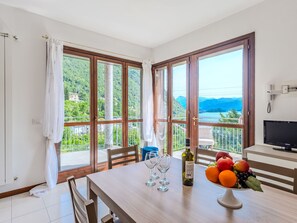 Dining - Borgo Castello by Interhome (Argegno)