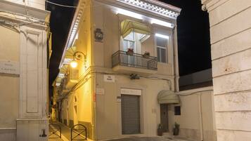 Facciata della struttura