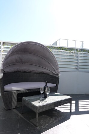 Terrace/patio - Casa Mar, where the scent of the sea meets pure relaxation. (Carrum)