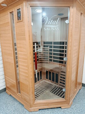 Sauna - Chic Scottsdale Oasis with Pool, Gym, and Pickleball! (Scottsdale)