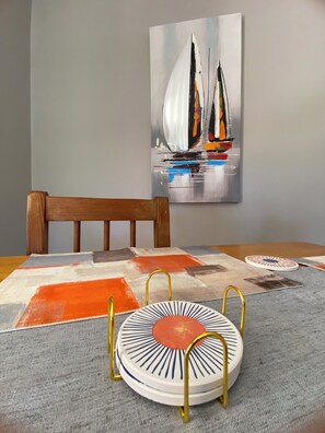 Dining - Amazing 2BR Apt. in Sandy Ground 30 ft. from Beach, Boats & Hottest Beach Bar. (Sandy Ground)