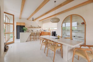 Apartment, 1 Bedroom, Private Pool | Dining room - Flook Apartments Pererenan  (Canggu)