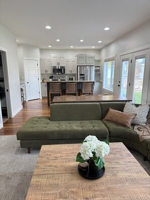 Smart TV, lareira, pebolim