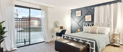 4 bedrooms, WiFi, bed sheets