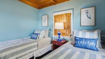 3 quartos, ferros/tábuas de passar roupa, Wi-Fi de cortesia