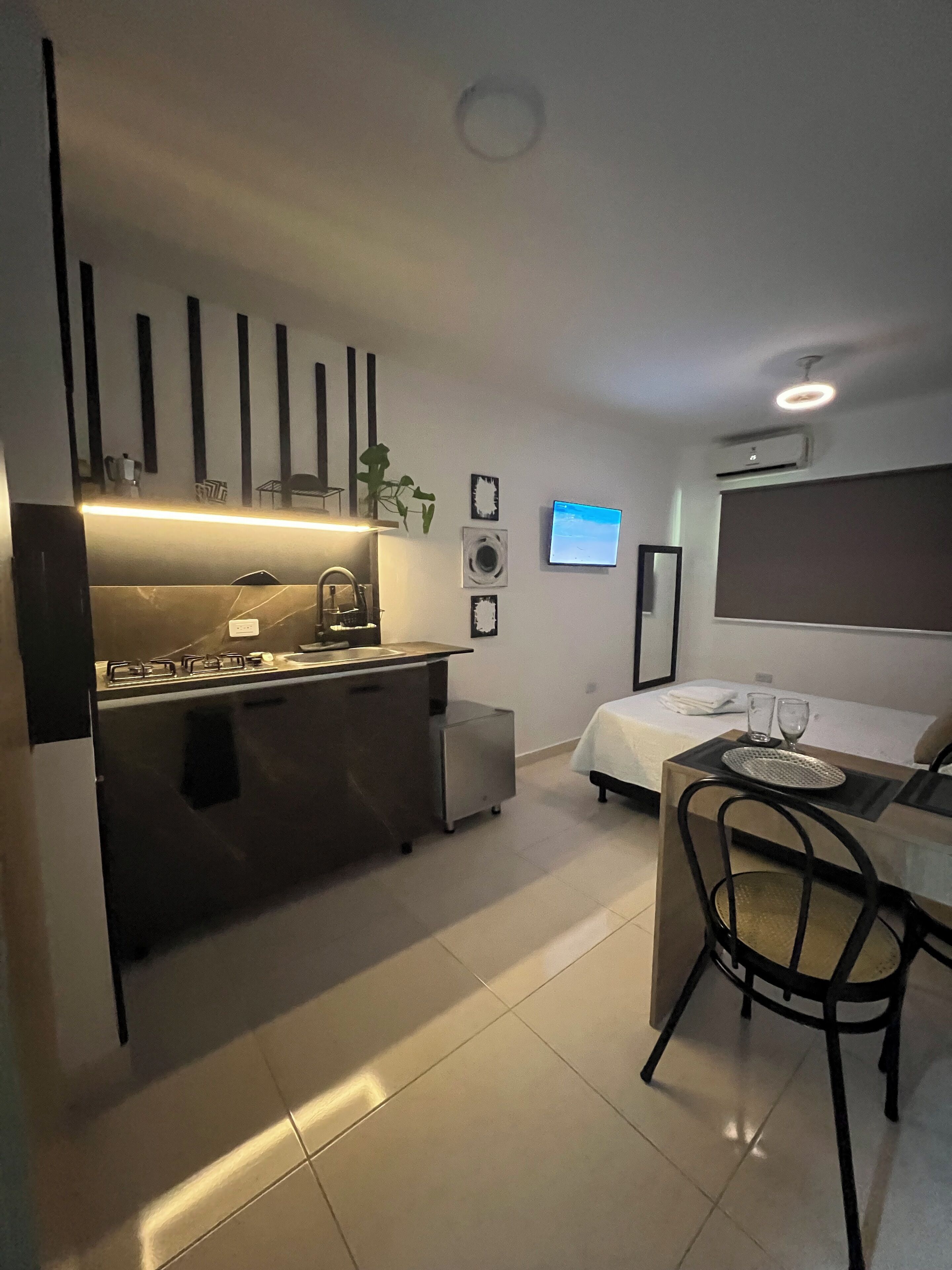 1 bedroom, WiFi, bed sheets