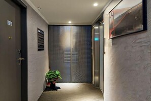 Unclassified image, 2 of 22, button - Pure meworld hotel (Taipei)