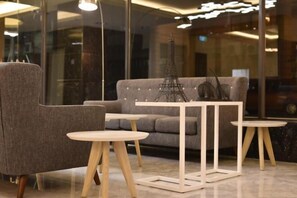 Lobby lounge - Good Hotel (Kaohsiung)